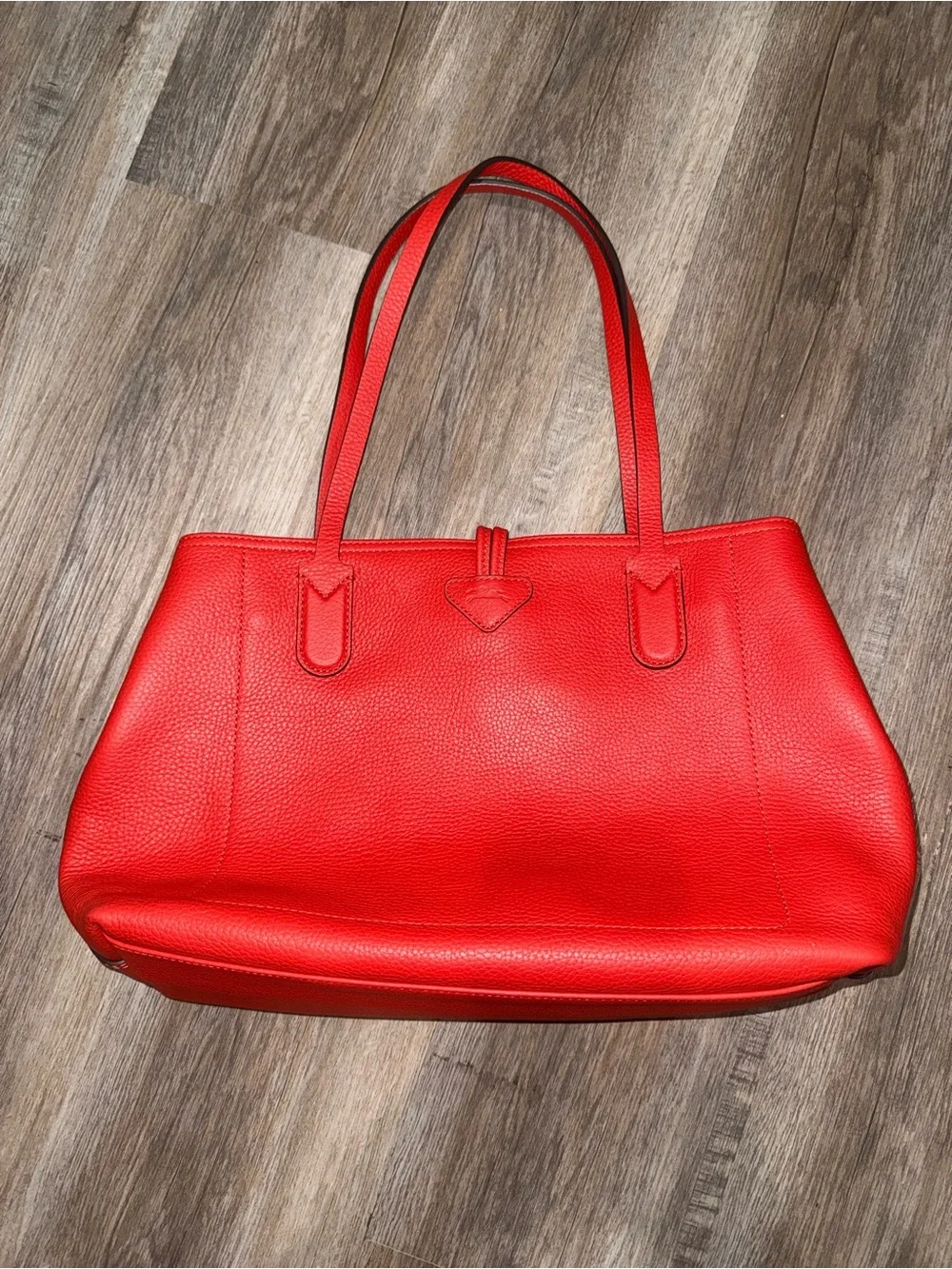 Longchamp Roseau Essential Mid Leather Tote